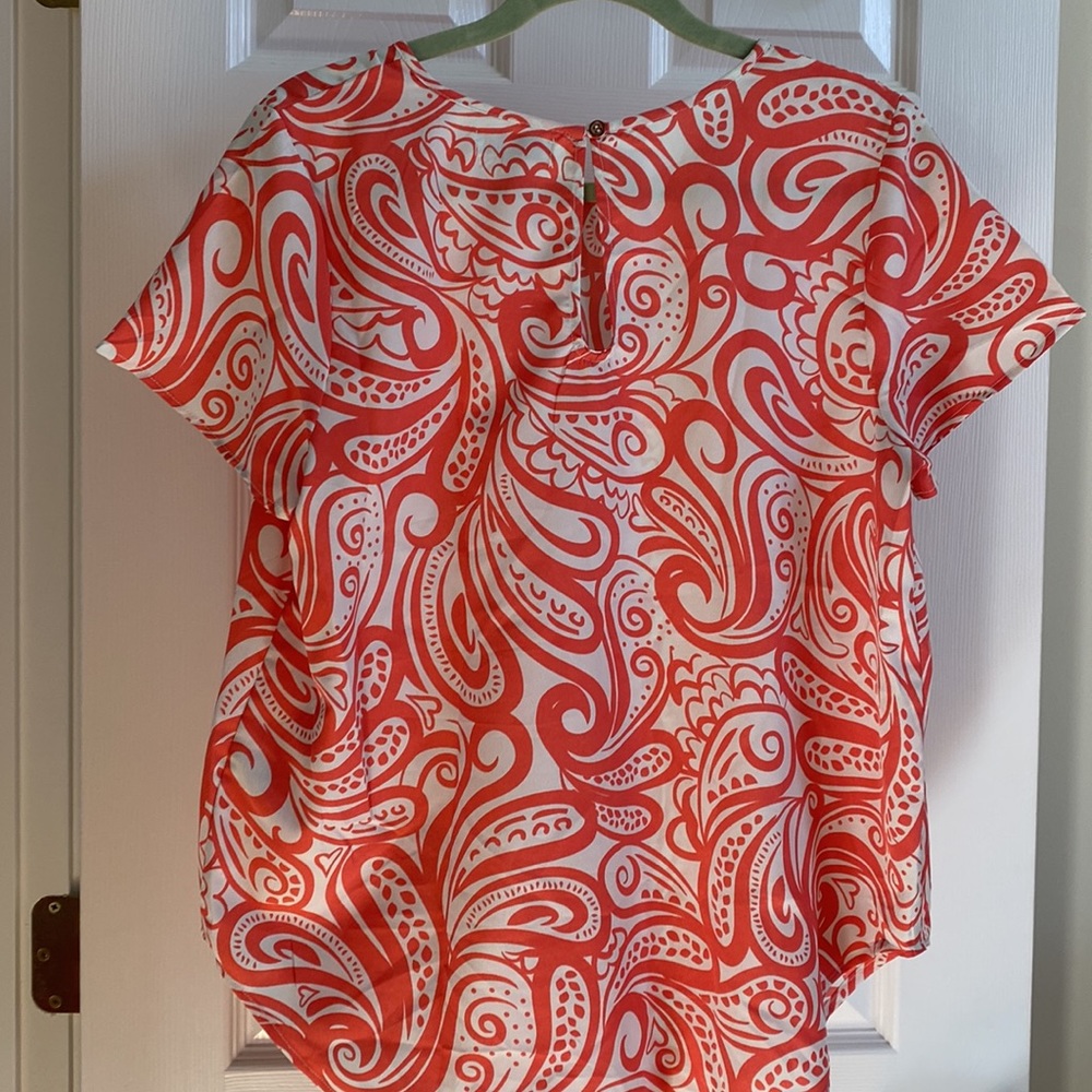 Buckhead Betties Top- French Bliss Coral and white swirl short sleeve top -Large